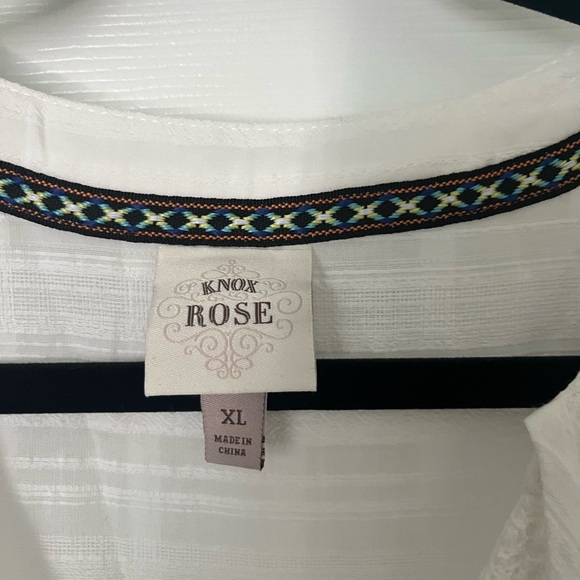 White Knox rose dress - Picture 3 of 4